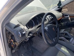 2004 Porsche Cayenne