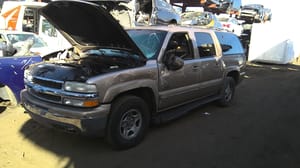 2000 GMC Sub150