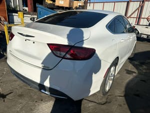2016 Chrysler 200