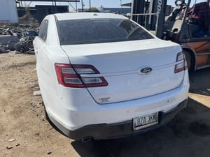 2015 Ford Taurus