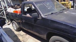 1990 Nissan Pickup
