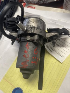 2011 GMC Acadia Vacuum Pump