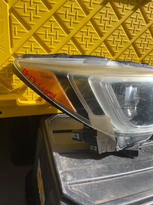 2016 Subaru Legacy Headlight