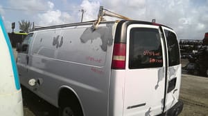 2005 GMC Expr25