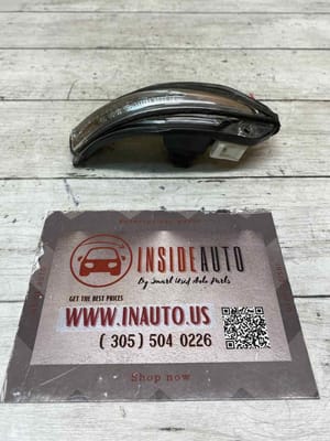 2015 Toyota 4Runner Side Mirror