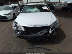 2014 Chrysler 200