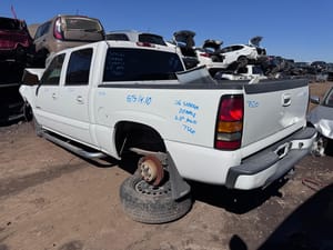 2006 GMC Denali