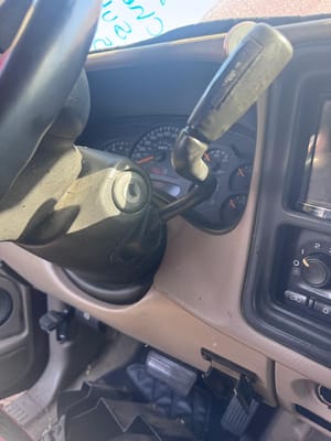 2004 GMC Sub150