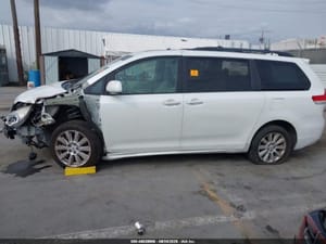 2011 Toyota Sienna