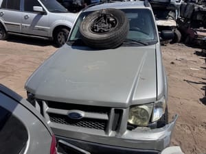 2004 Ford Explorer