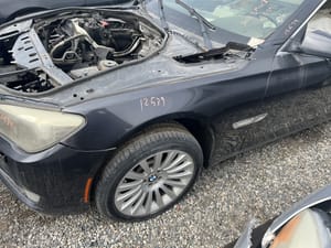 2012 BMW 750i
