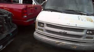 2000 GMC Expr35