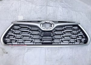 2020 Toyota Highlander Grille