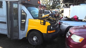 2009 GMC Expr35 Fender