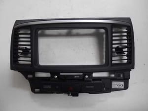 2015 Mitsubishi Lancer Dash Bezel