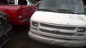 2000 GMC Expr35