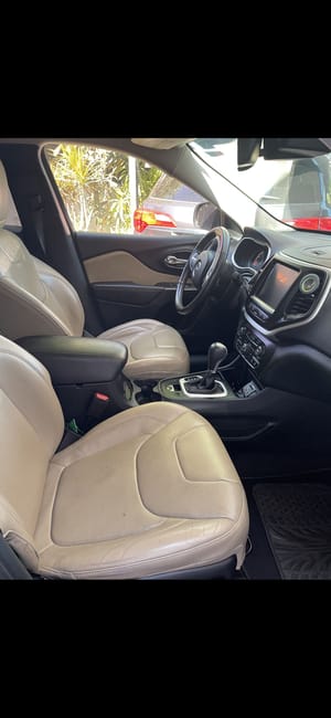 2015 Jeep Cherokee