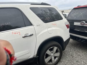 2011 GMC Acadia