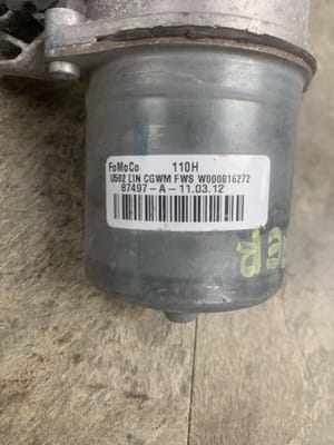 2014 Ford Explorer Wiper Motor Front