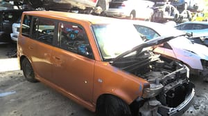 2005 Scion Xb