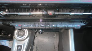 2023 Dodge Hornet Temp Control