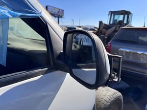 2002 GMC Aval15
