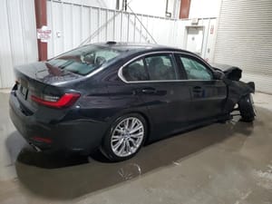 2024 BMW 330i