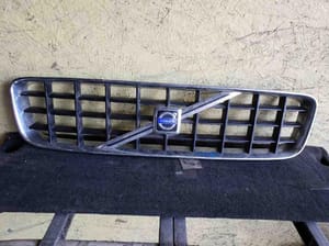 2005 Volvo Xc90 Grille
