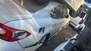 2011 Infiniti M37