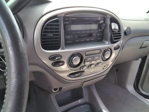 2003 Toyota Sequoia