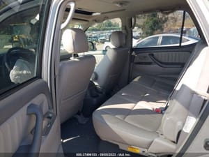 2005 Toyota Sequoia