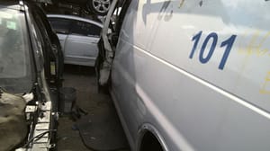 2004 GMC Expr15