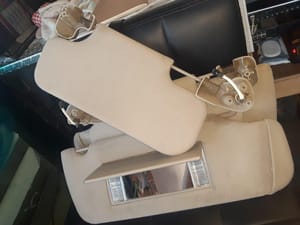 2003 Cadillac Escalade Sun Visor
