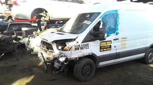 2015 Ford Tra250