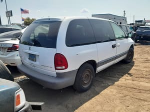 1999 Dodge Caravan