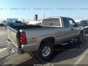 2003 GMC Silv25