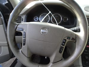 2004 Volvo S80 Grille