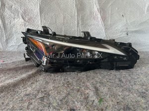 2022 Lexus IS