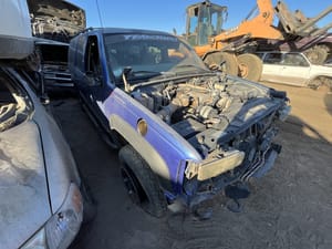 1999 GMC Sub250