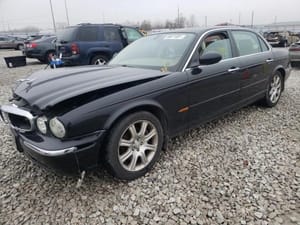 2005 Jaguar Xj8