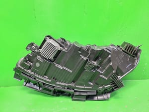 2025 Tesla Model 3 Headlight