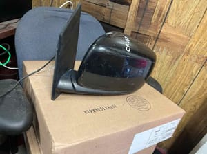 2013 Dodge Caravan Side Mirror