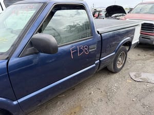 2001 GMC S10s15