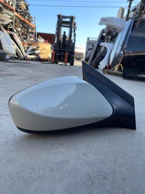 2014 Hyundai Accent Side Mirror
