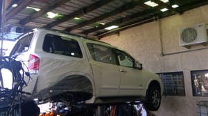 2009 Nissan Armada Strut