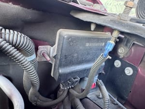 2004 GMC Sub150