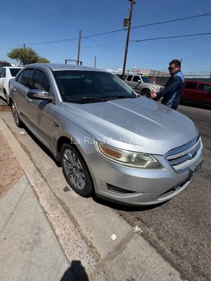 2011 Ford Taurus