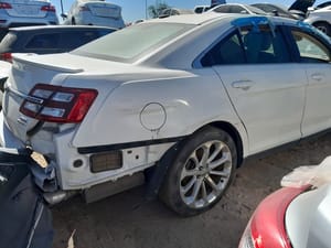 2013 Ford Taurus