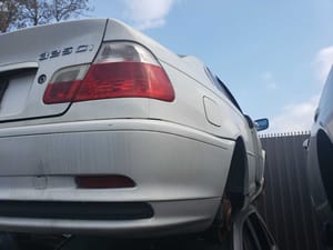 2003 BMW 325i