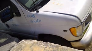 2001 Ford E-250